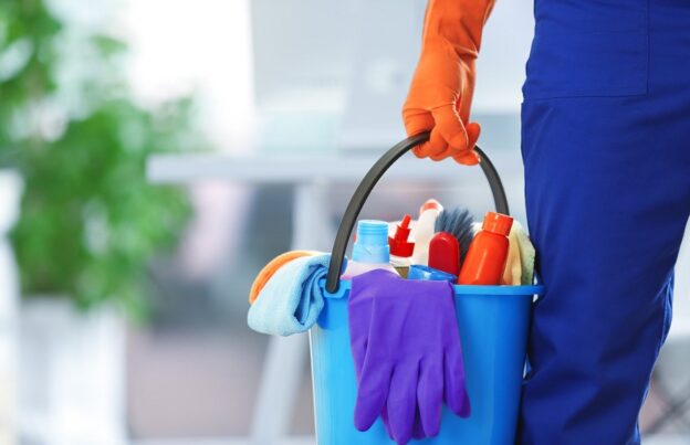 Preparing for the Commercial Cleaning Process